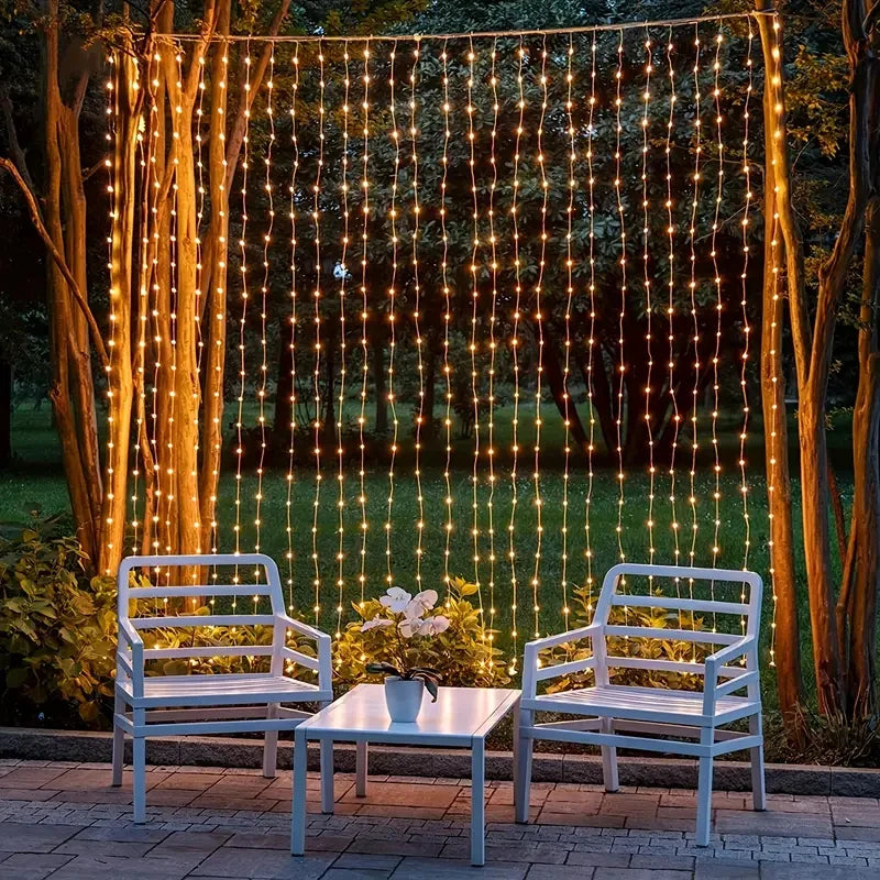 LED-Vorhanglichterkette – 6×3 m / 3×3 m mit Fernbedienung für Weihnachten & Neujahr
