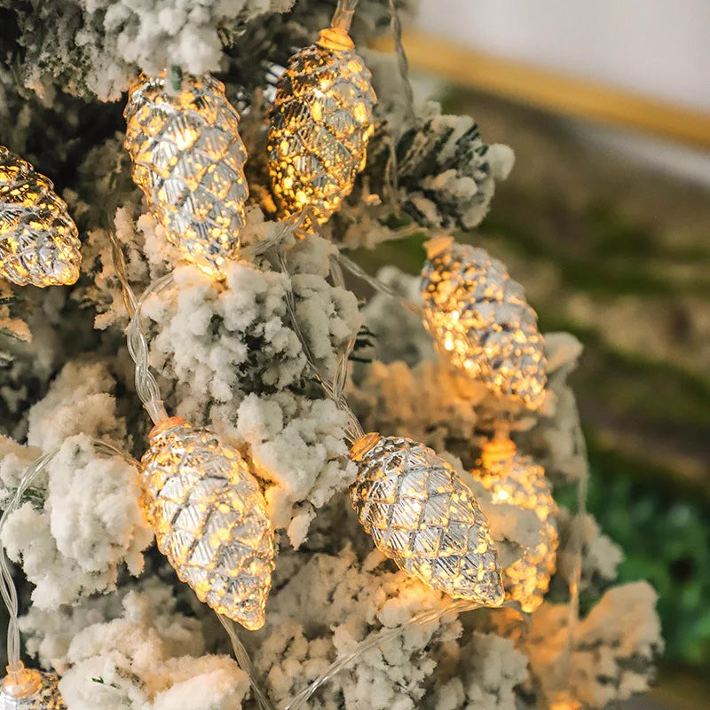 LED-Zapfen-Lichterkette 1,5 m – 10 Lichter für Weihnachtsbaum & Deko